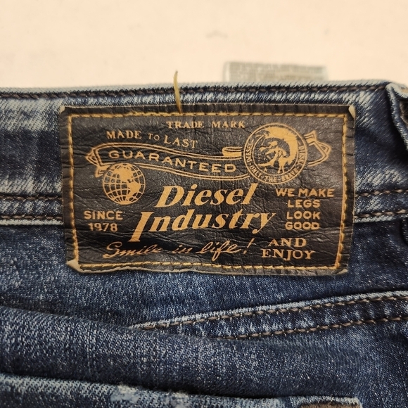 Diesel Zathan Jeans W31 L30 Dark Wash Distressed Stretch Regular Bootcut - Picture 7 of 14